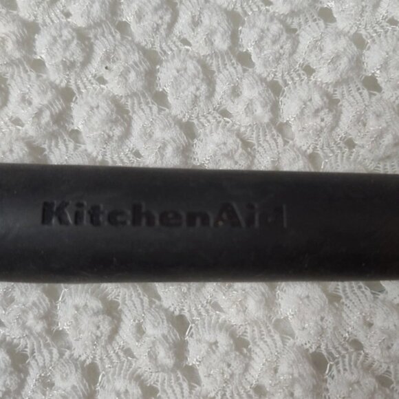 KitchenAid Ice Cream Scoop 9-inch Black - Picture 3 of 3